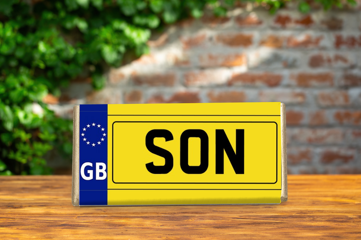Personalised Number Plate Chocolate Bar – Dad, Daddy, Grandad, Brother & Male Relatives