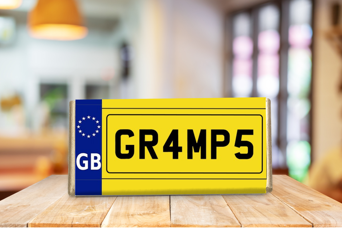 Personalised Number Plate Chocolate Bar – Dad, Daddy, Grandad, Brother & Male Relatives